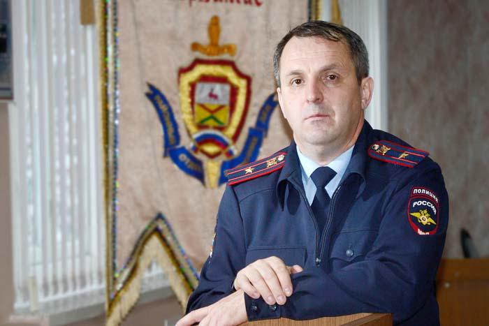 Участковый уполномоченный районной полиции В.А. Косенков