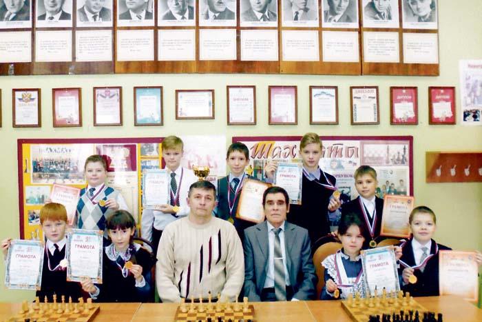 Команда шахматистов района – победители регионального турнира среди сельских школьников