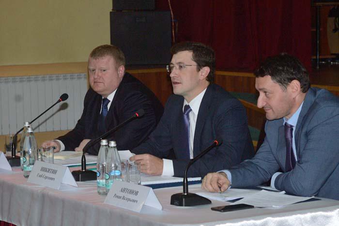 Г.С. Никитин обращается к руководителям муниципалитетов
