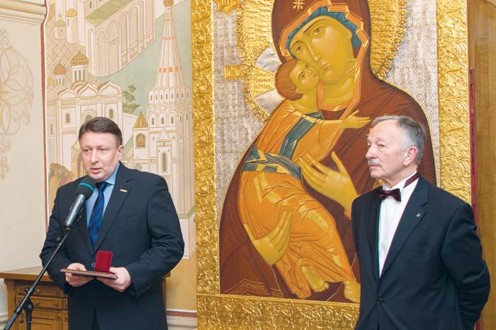 Вручение Национальной премии О.В. Лавричеву