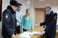 Начальник штаба районной полиции Ю.В. Казарин рассказывает студентам о службе в правоохранительных органах